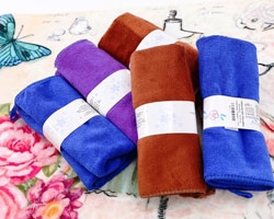 Khăn quà tặng chất Microfiber